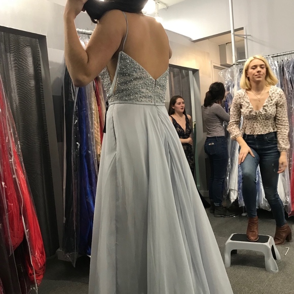 La Femme Prom Dress - Picture 5 of 7